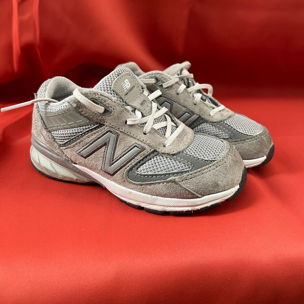 Toddler New Balance 990’s